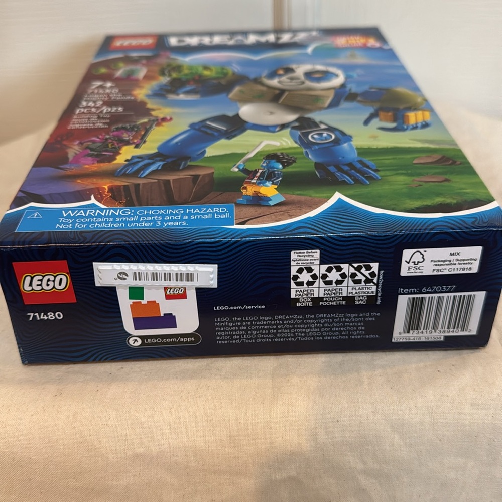 NWT. LEGO Dreamzzz Logan the Mighty Panda Set 342 pieces - Picture 3 of 4